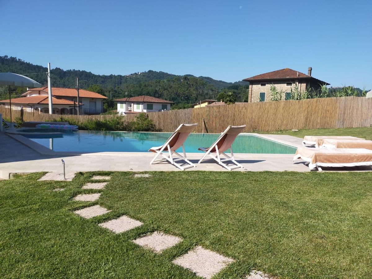 Villa Ester Camaiore Eksteriør bilde